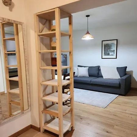 Vintage Flavor Apartment/home Tirana